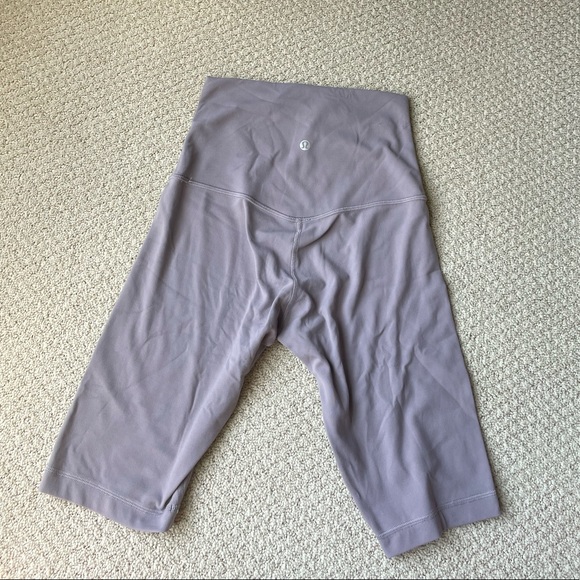 lululemon align biker shorts - Picture 2 of 5